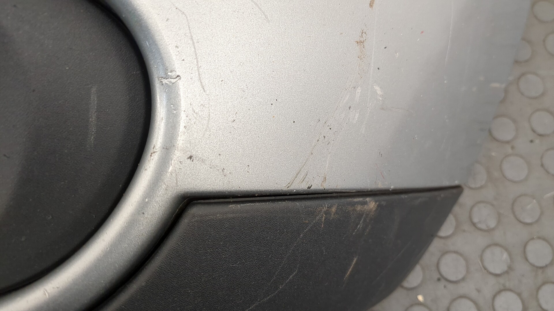 Бампер передний