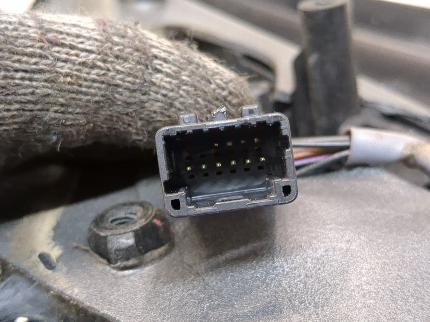 Зеркало правое электрическое