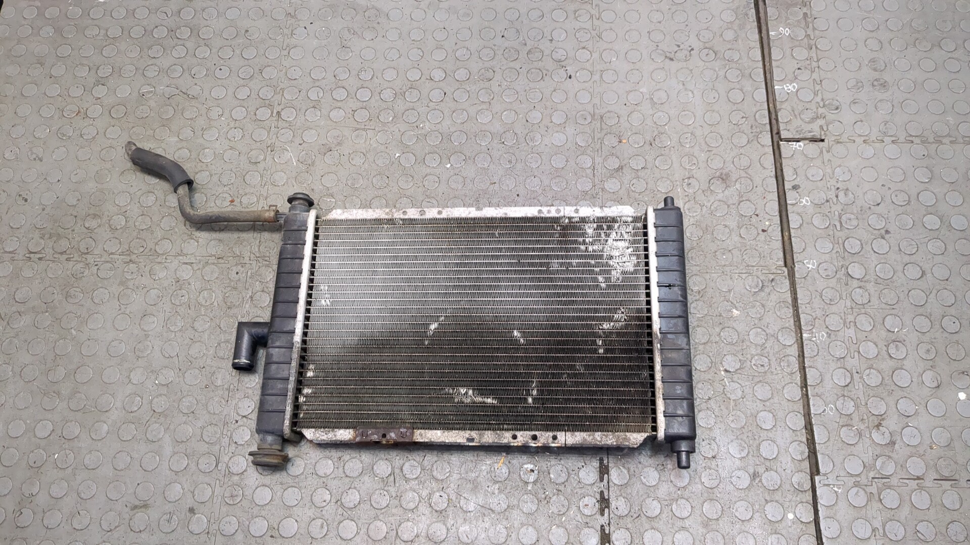 Радиатор охлаждения двигателя основной