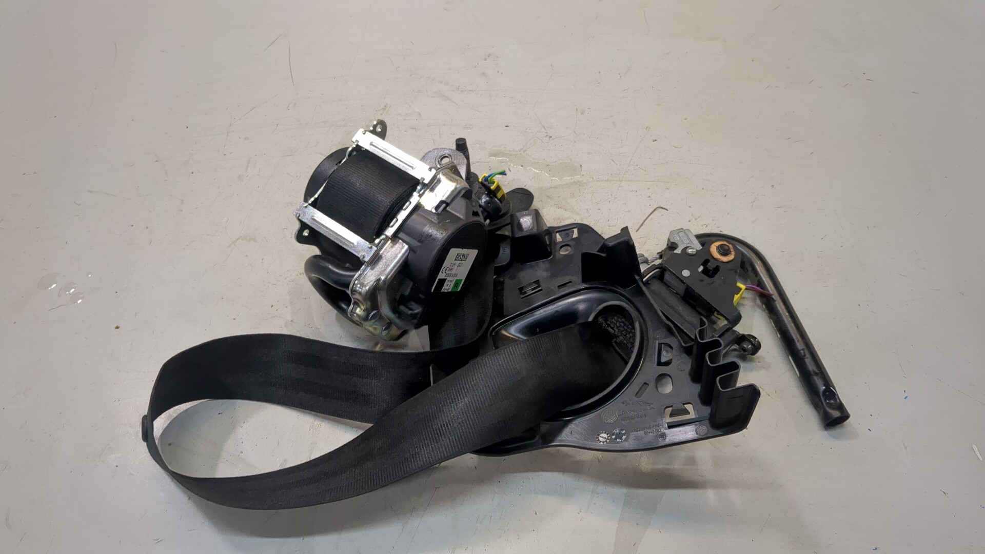 Ремень безопасности