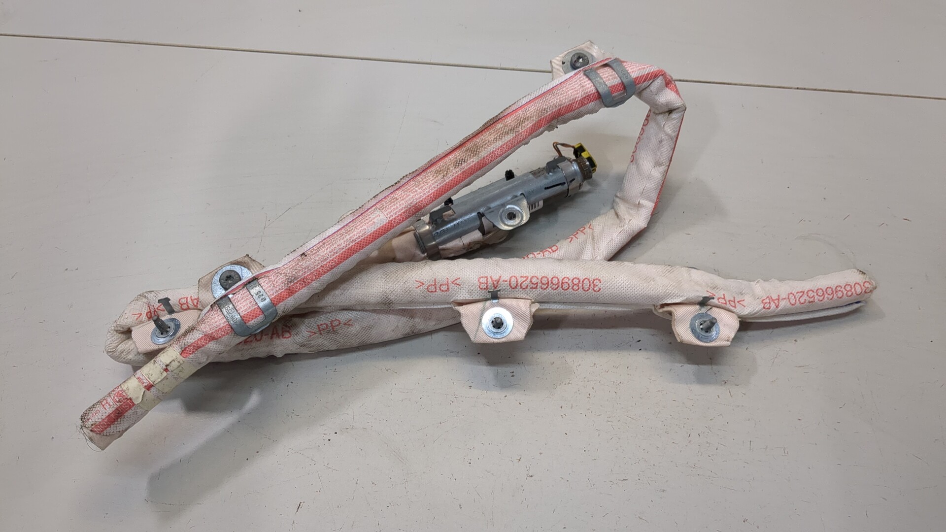 Подушка безопасности боковая (шторка)