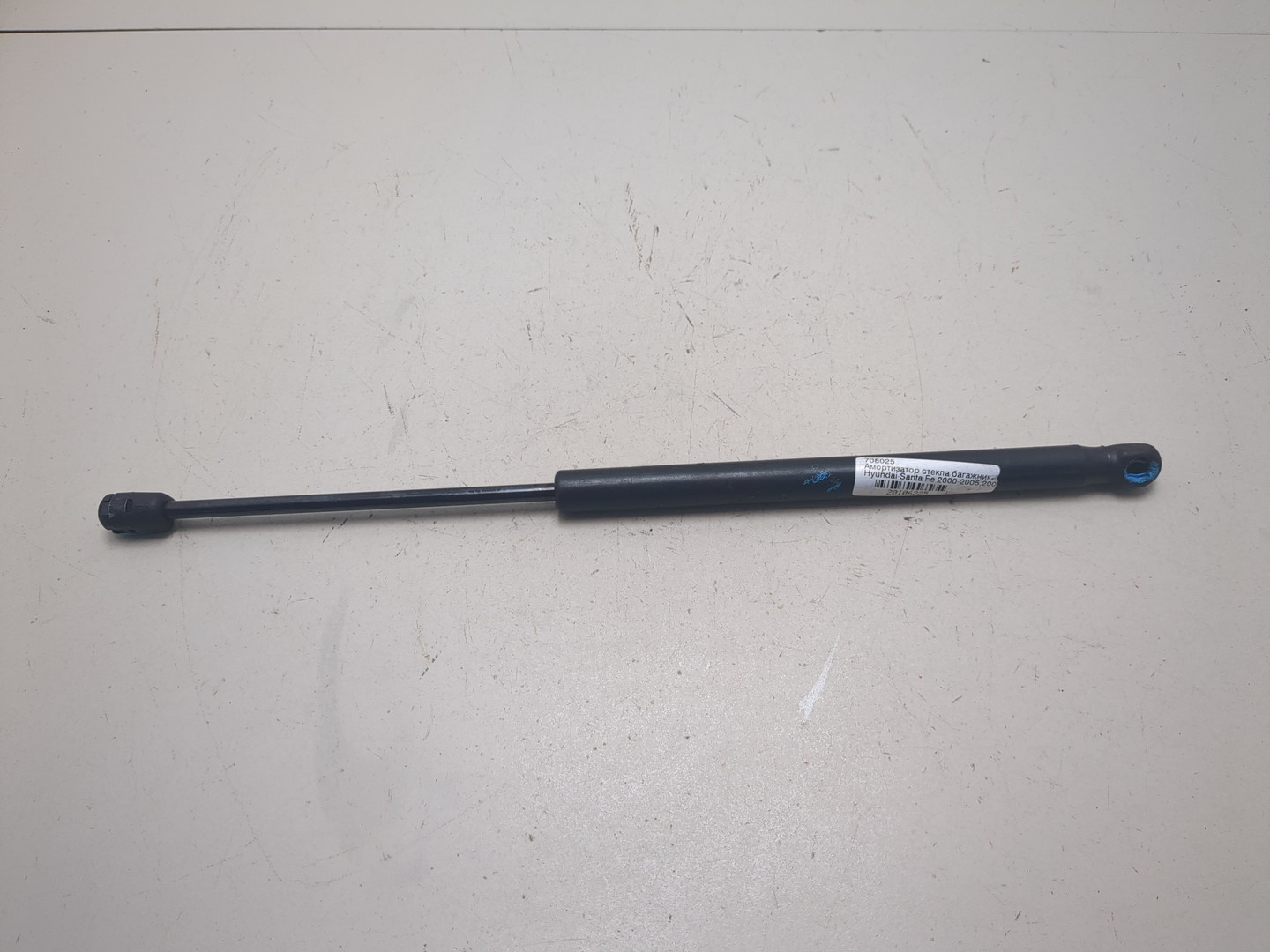 Амортизатор стекла багажника