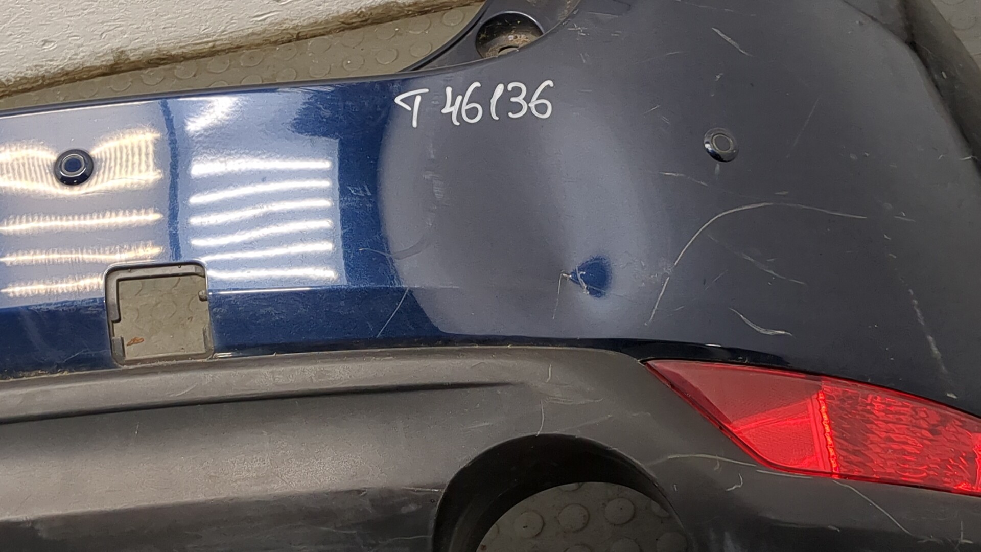 Бампер задний