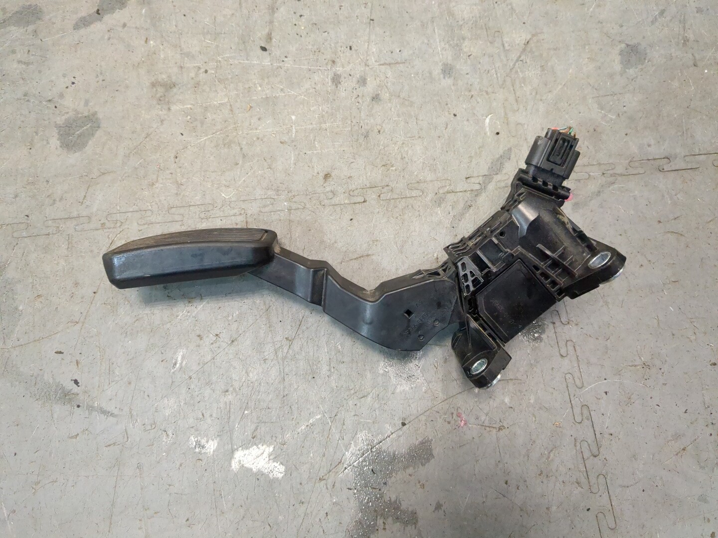 Педаль газа