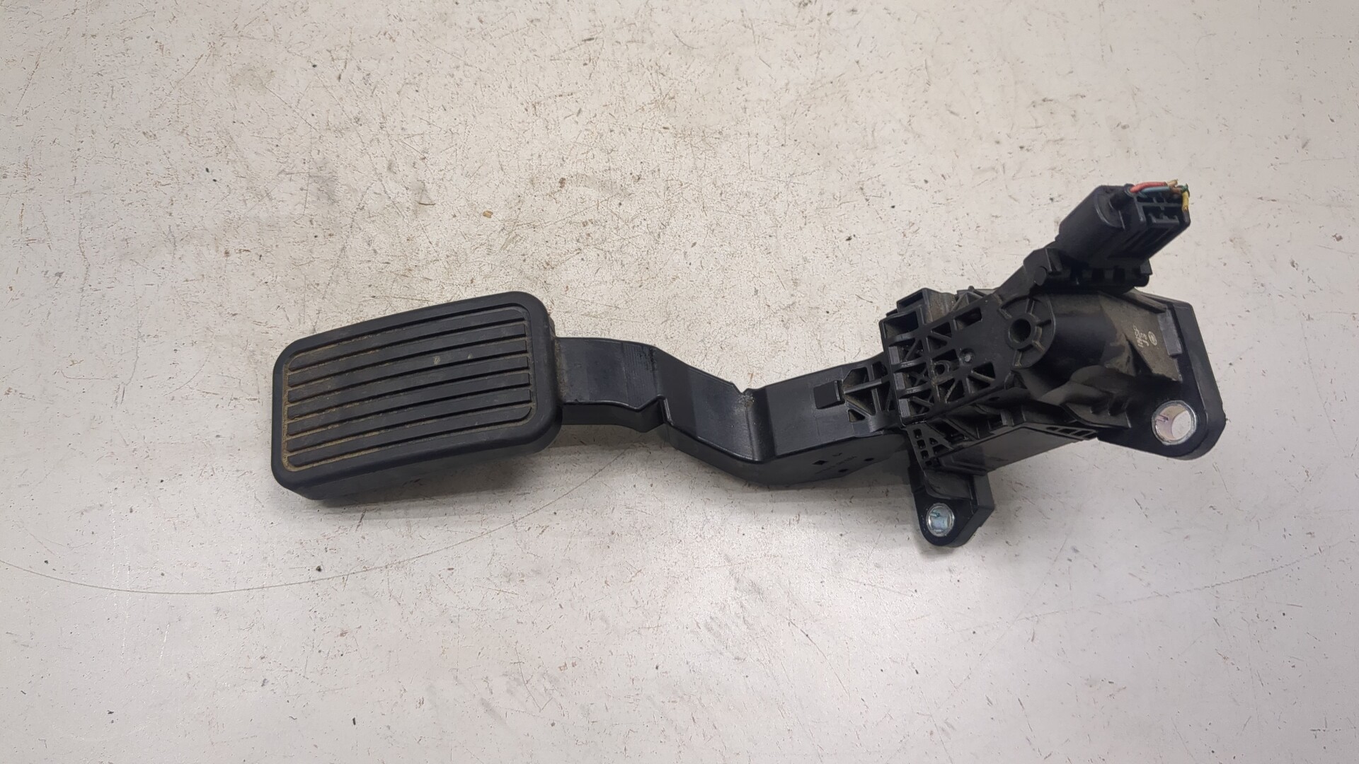 Педаль газа