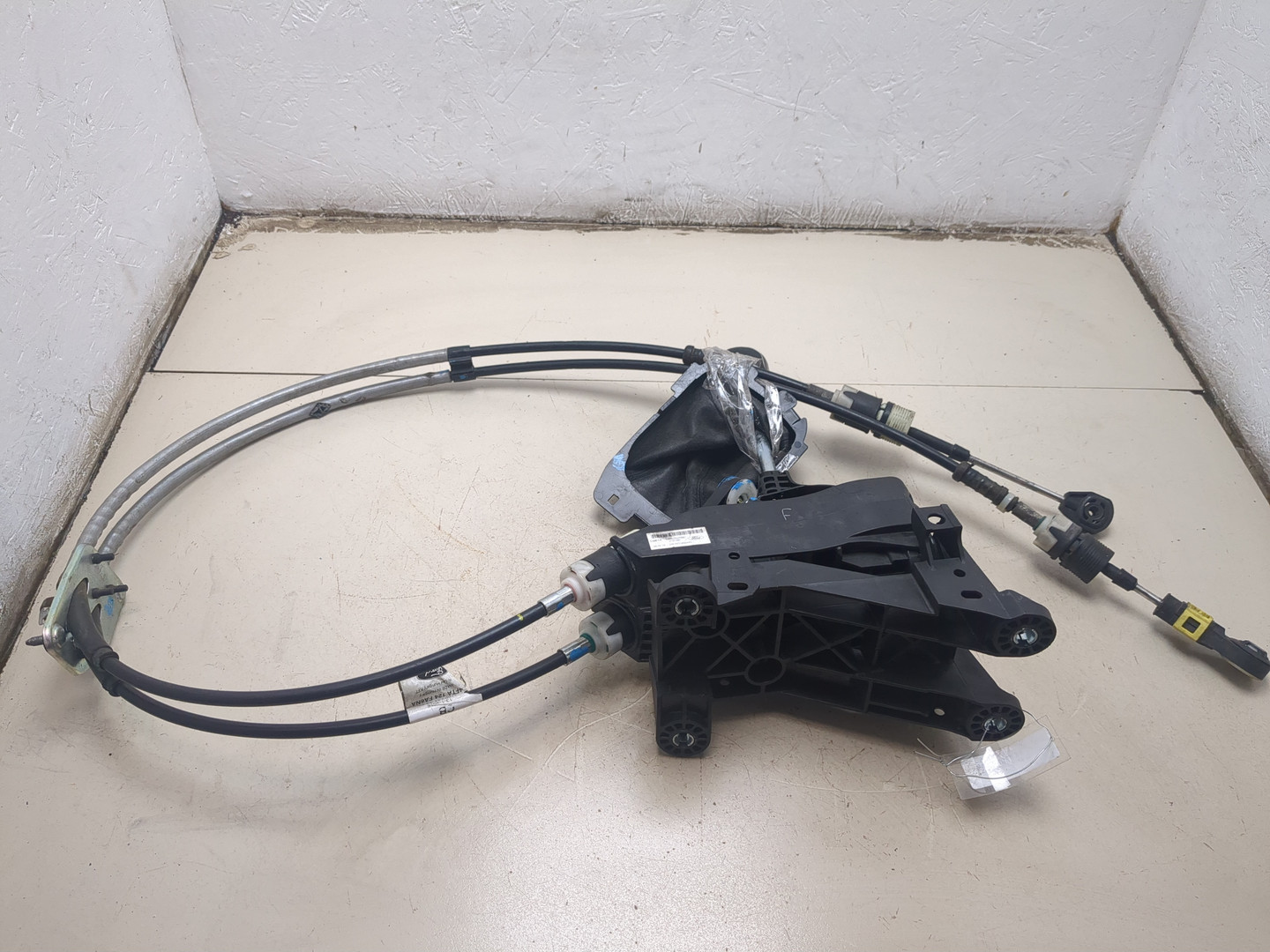 Кулиса МКПП / АКПП