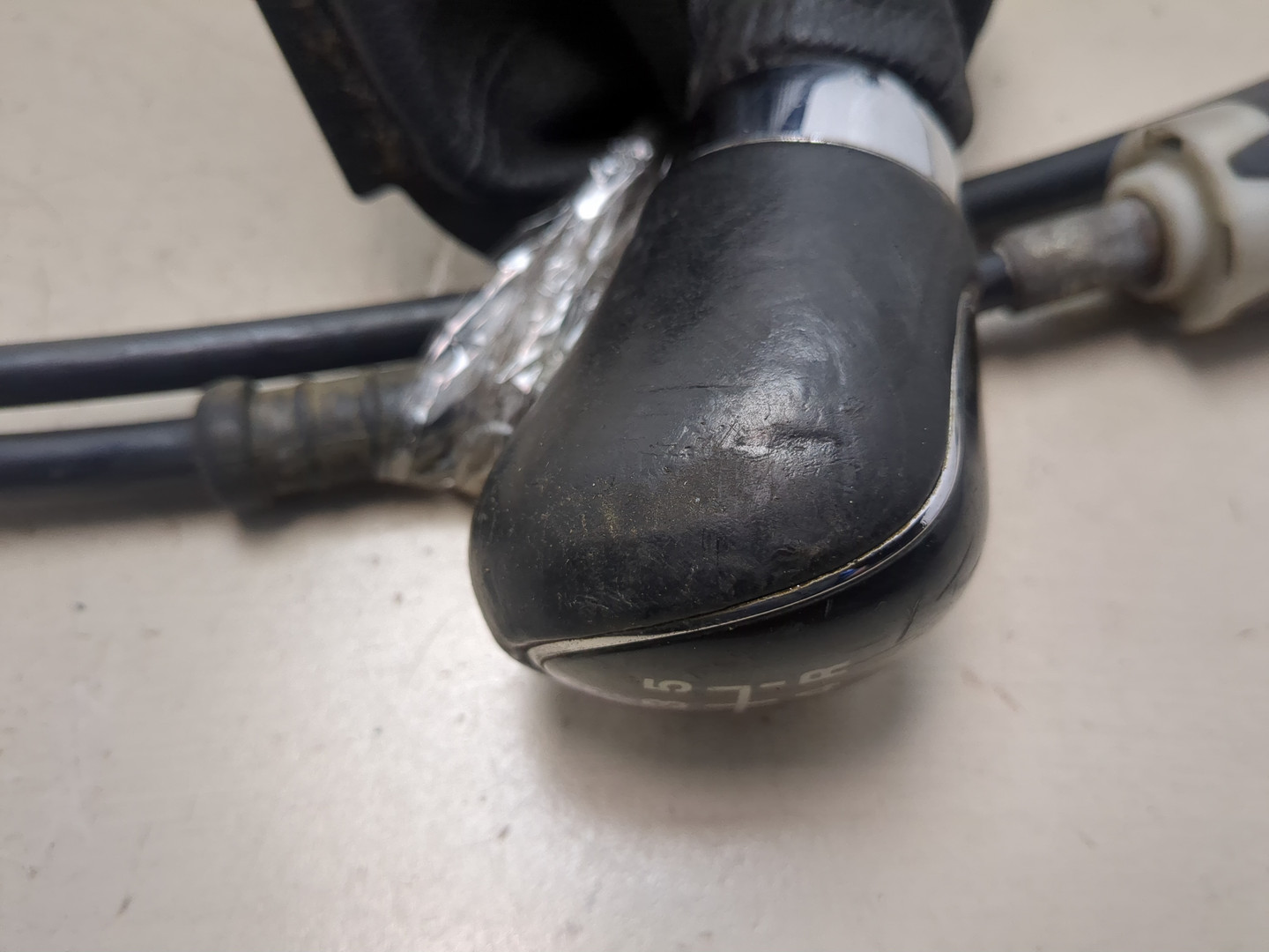 Кулиса МКПП / АКПП