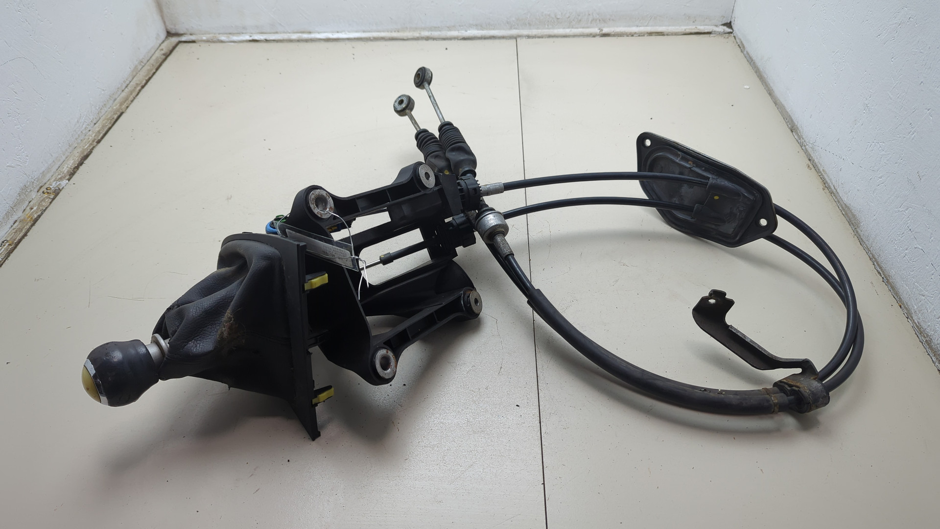 Кулиса МКПП / АКПП