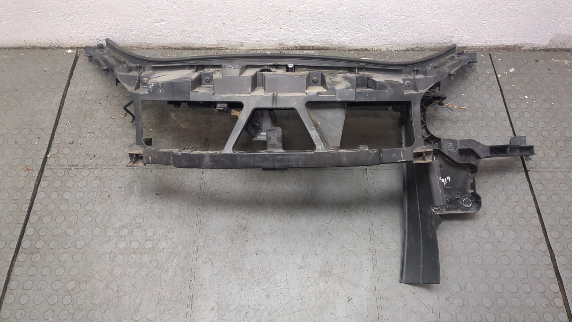 Панель передняя (телевизор)