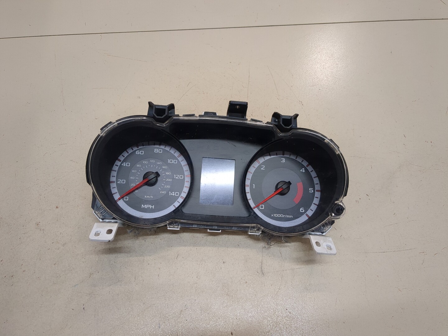 Панель приборов