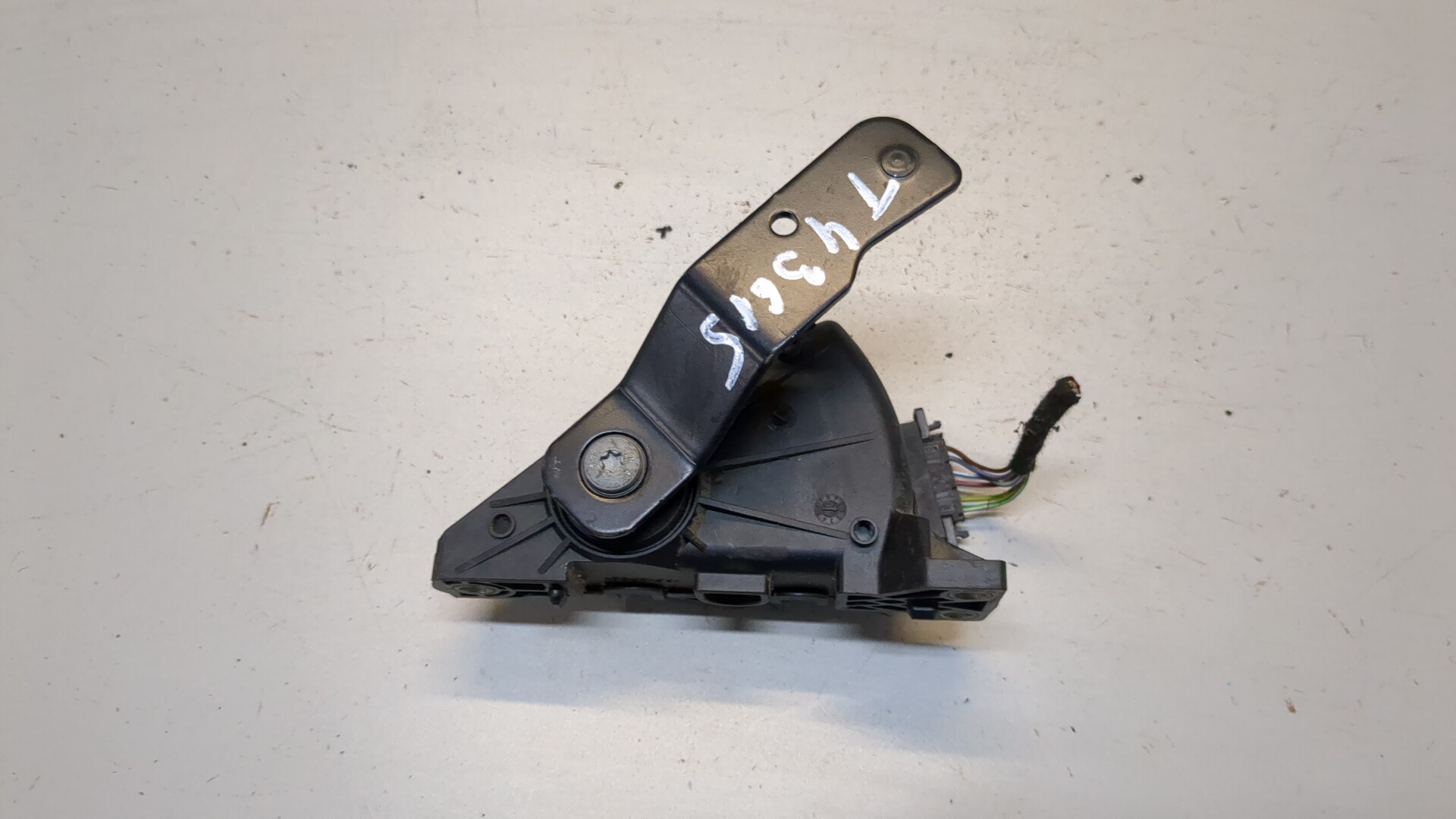 Датчик положения педали акселератора