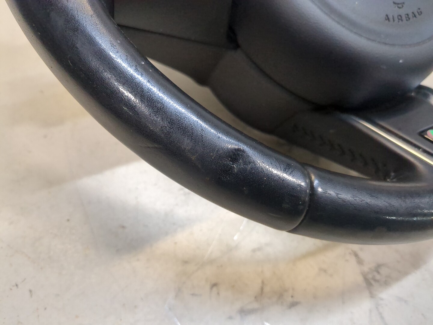 Рулевое колесо (руль)