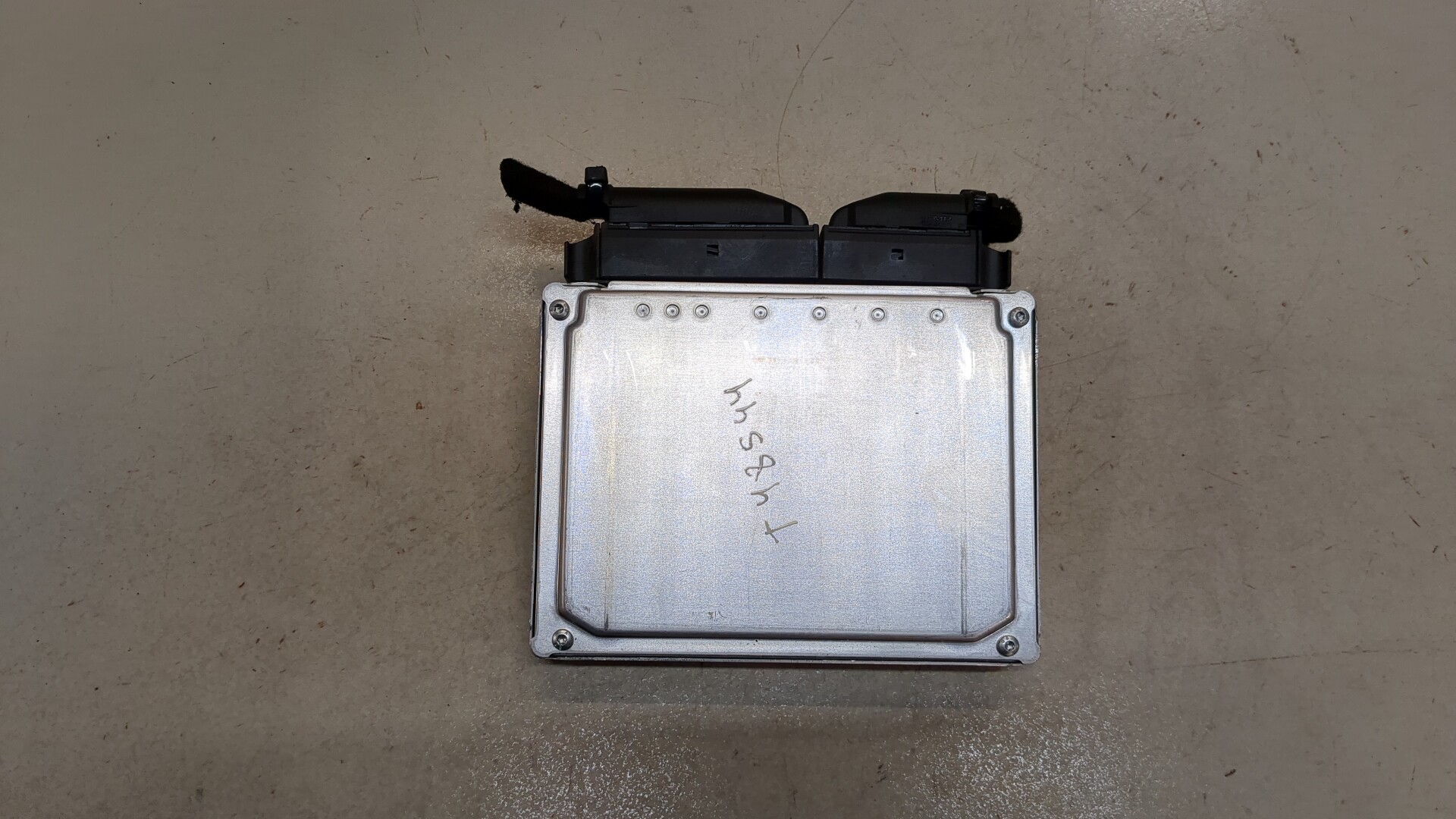 Блок управления подвеской