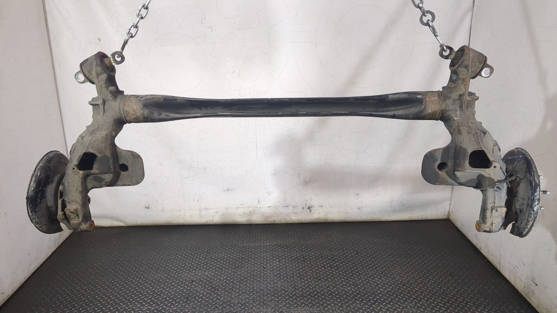 Балка задняя