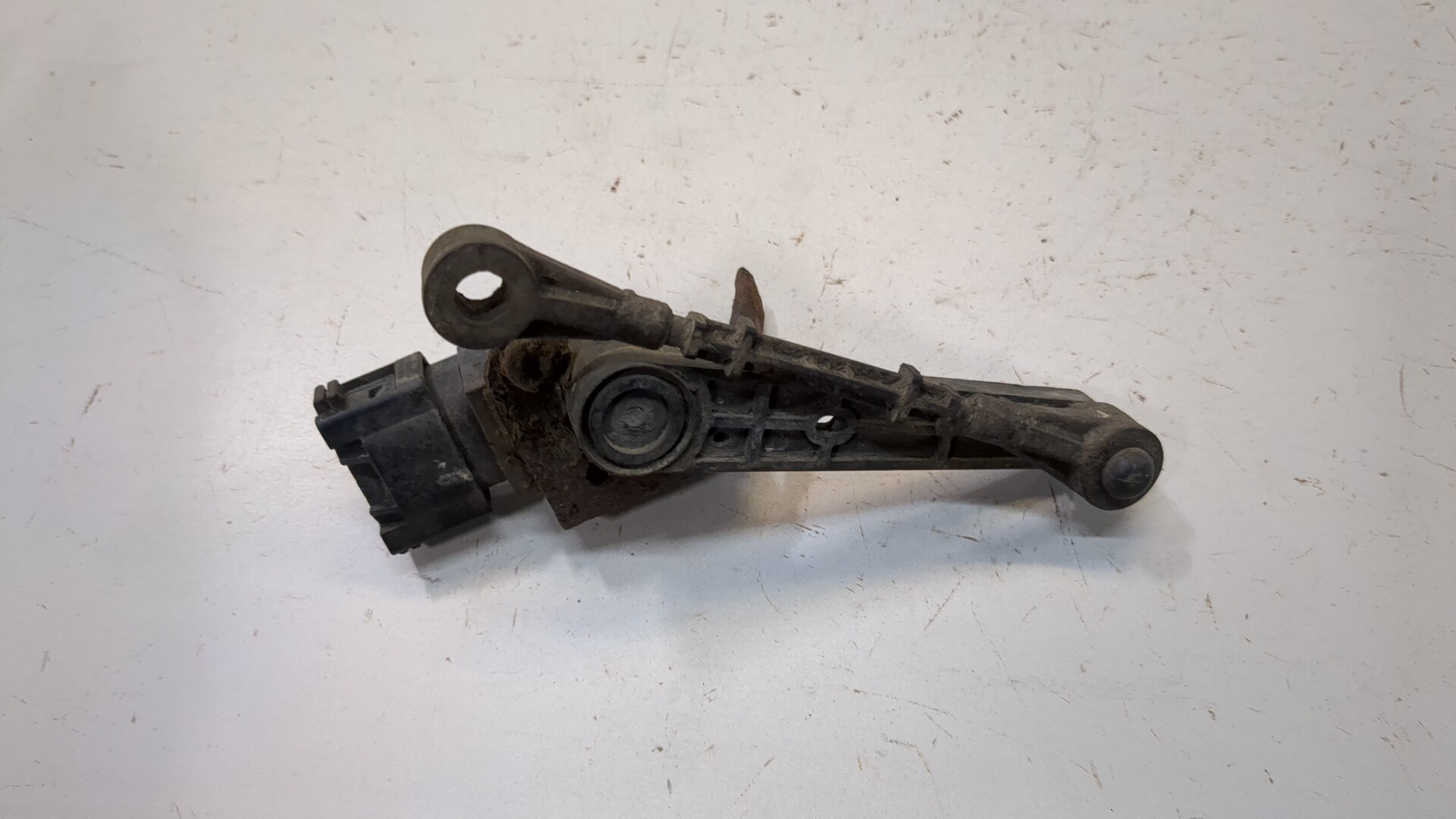 Датчик регулировки дорож. просвета