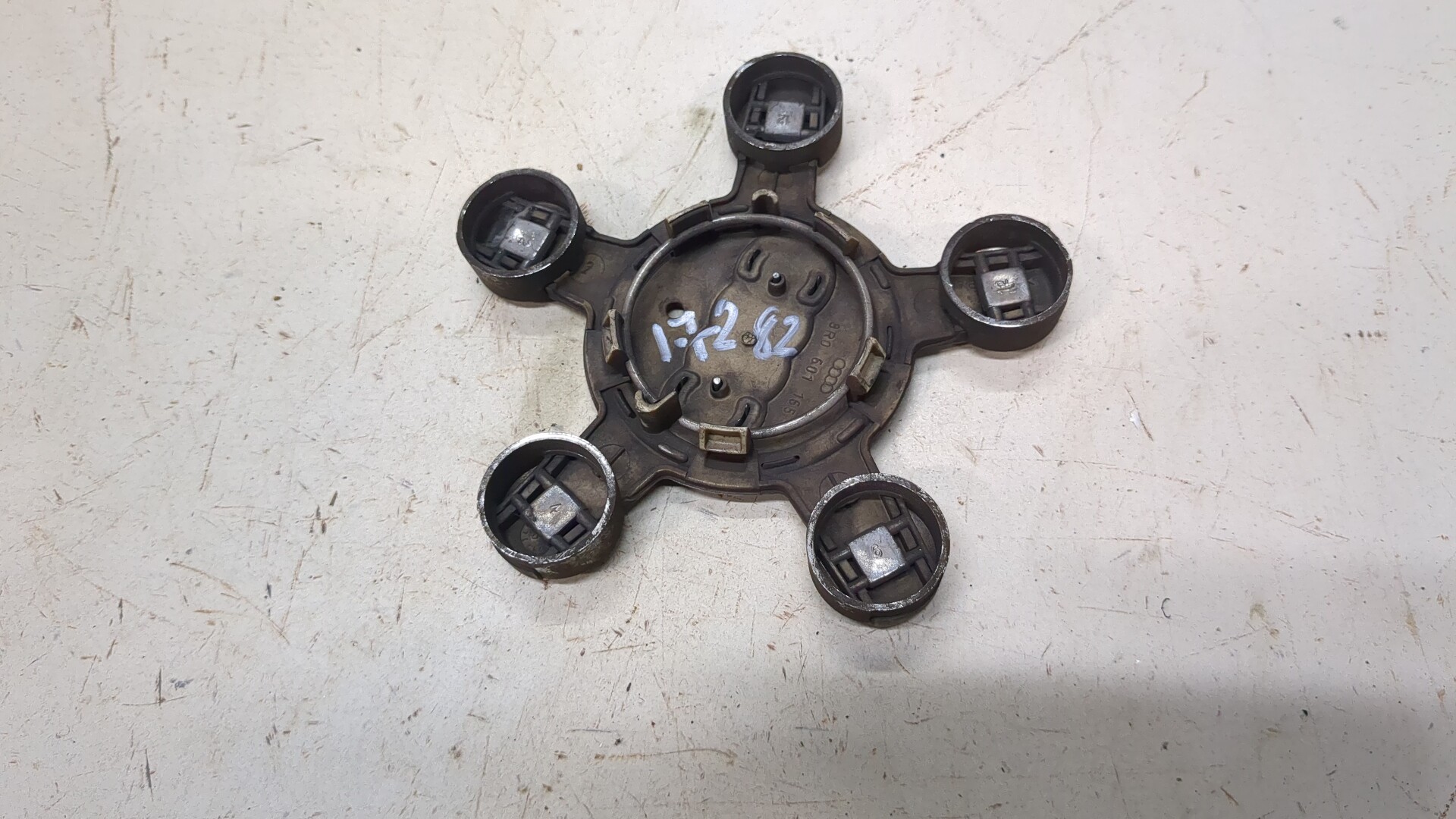 Колпак декоративный