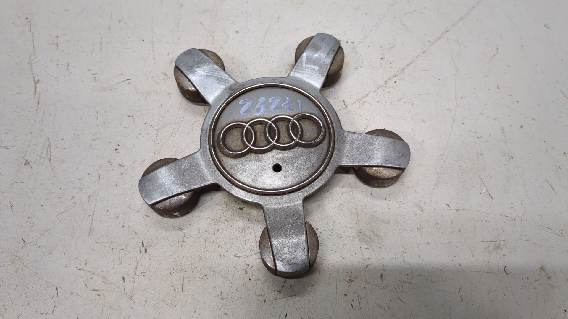 Колпак декоративный