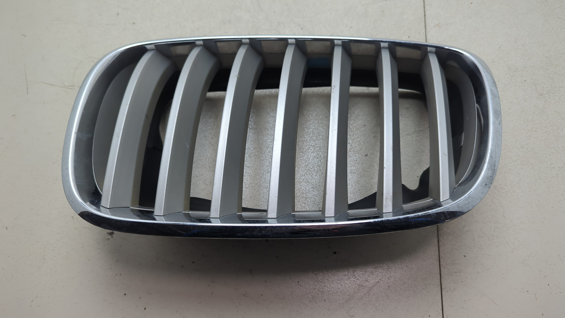 Решетка радиатора