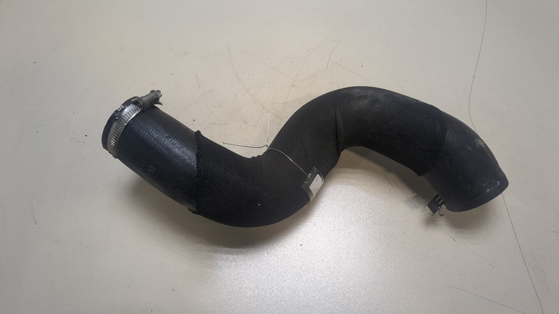 Патрубок интеркулера