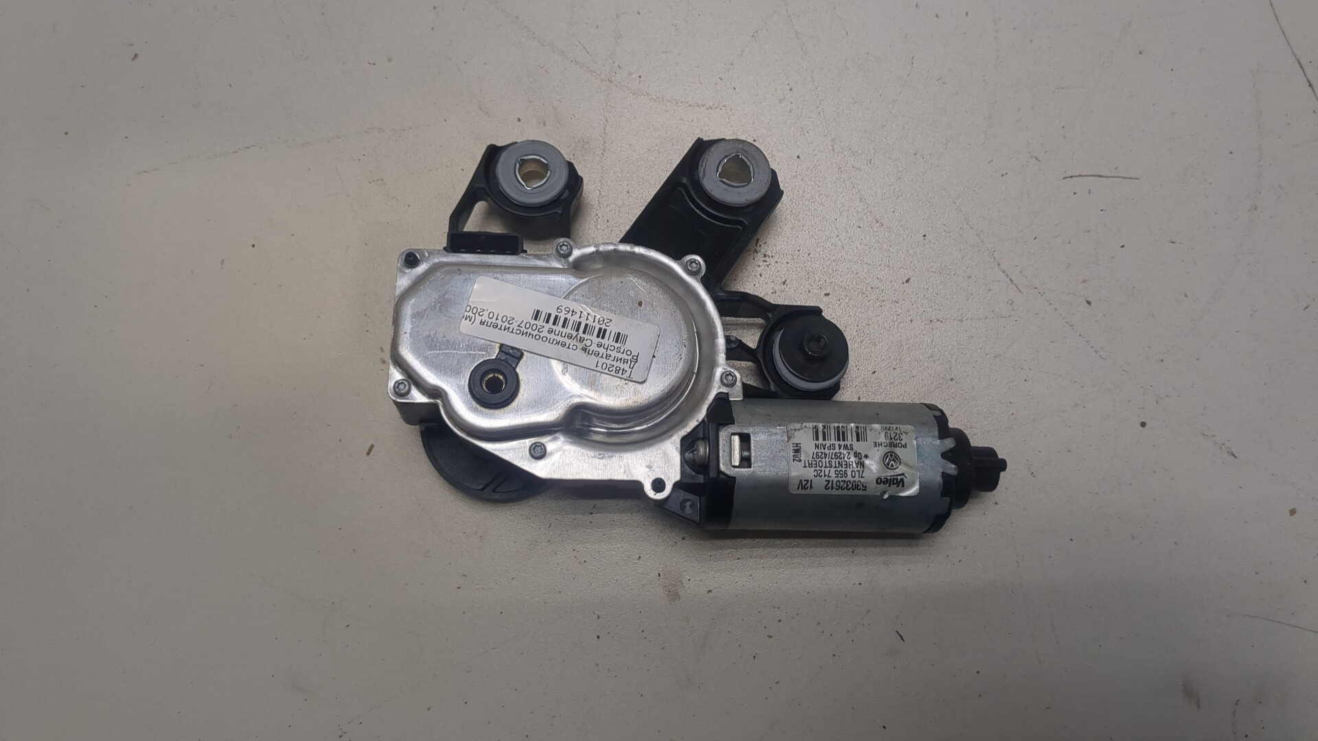 Моторчик стеклоочистителя задний