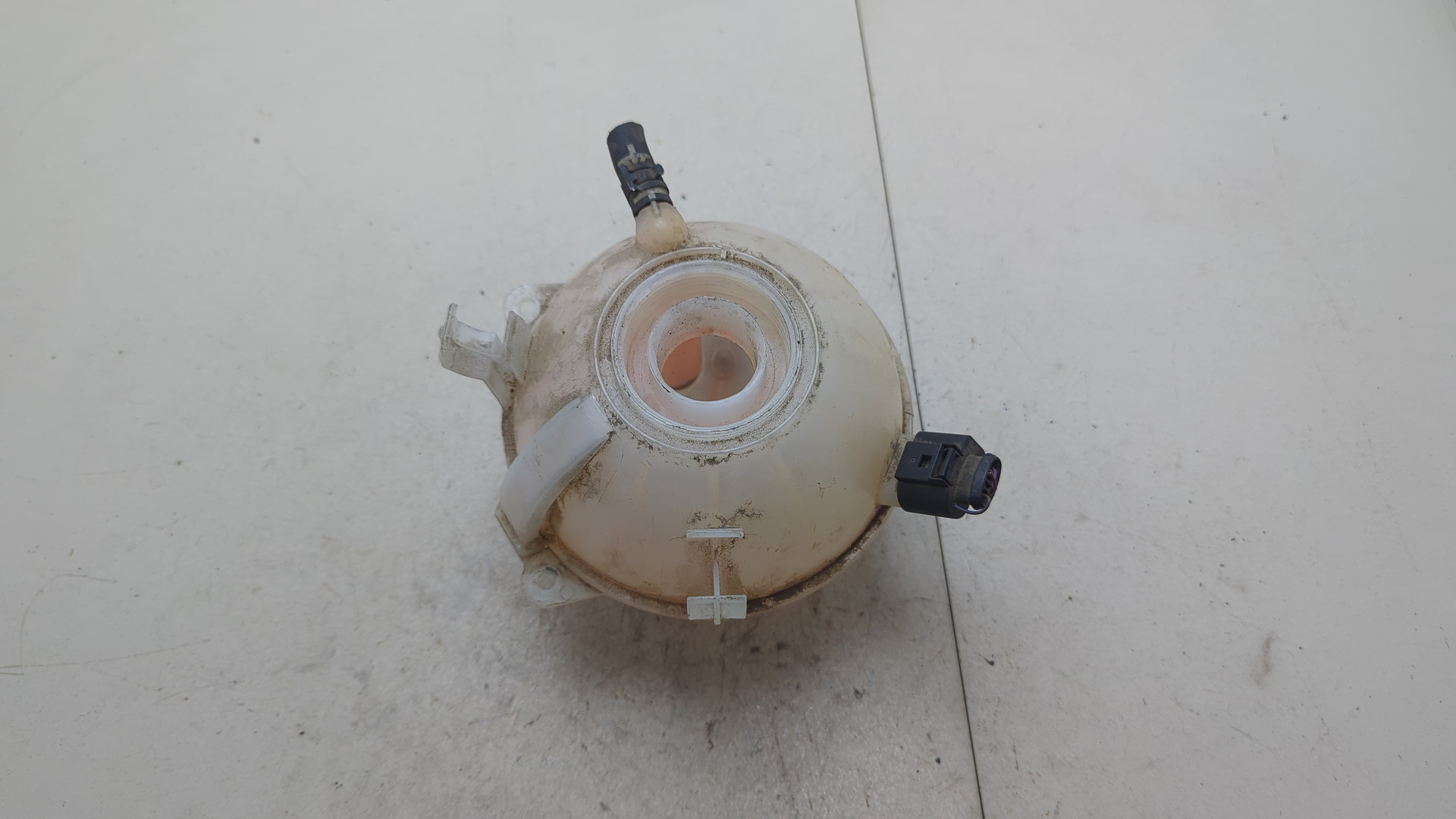 Бачок расширительный