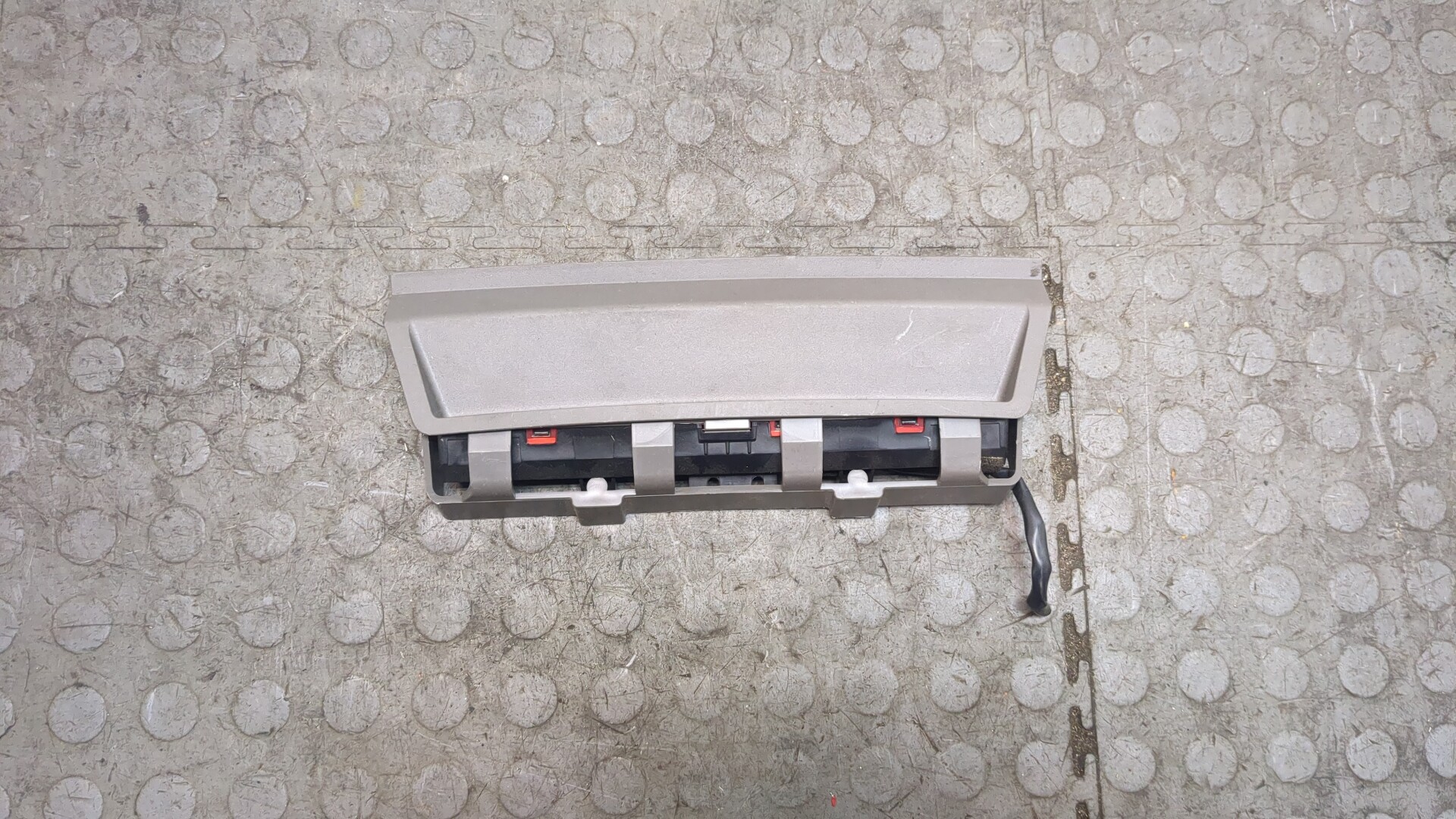 Фонарь задний (стоп сигнал)