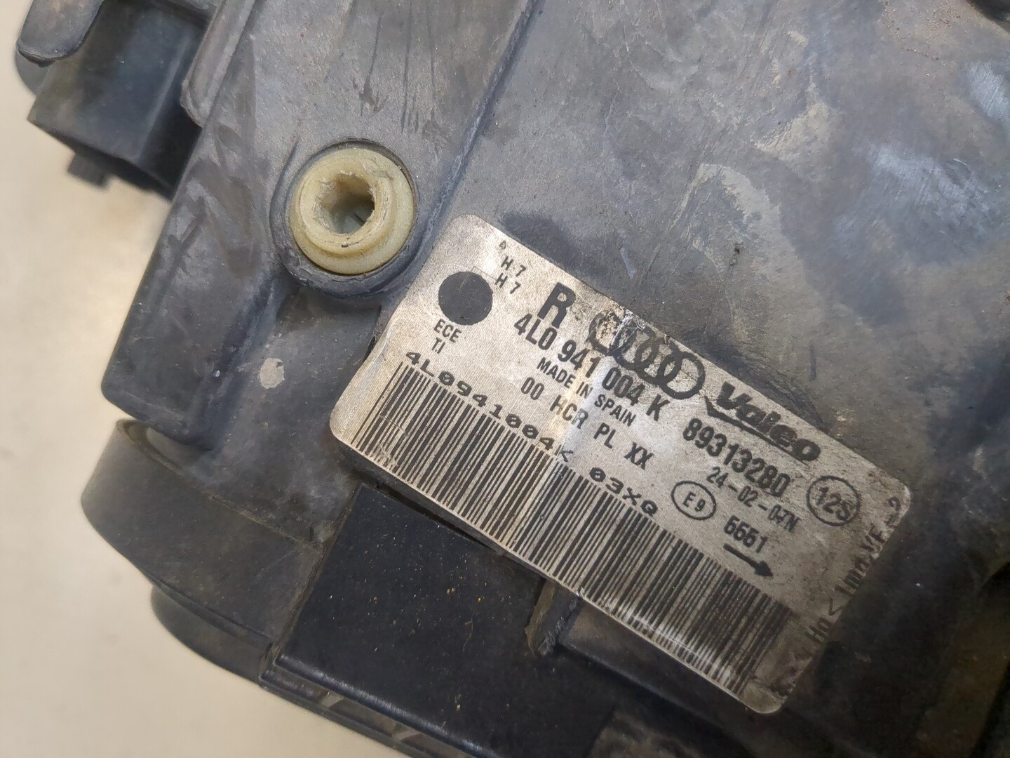 Фара правая