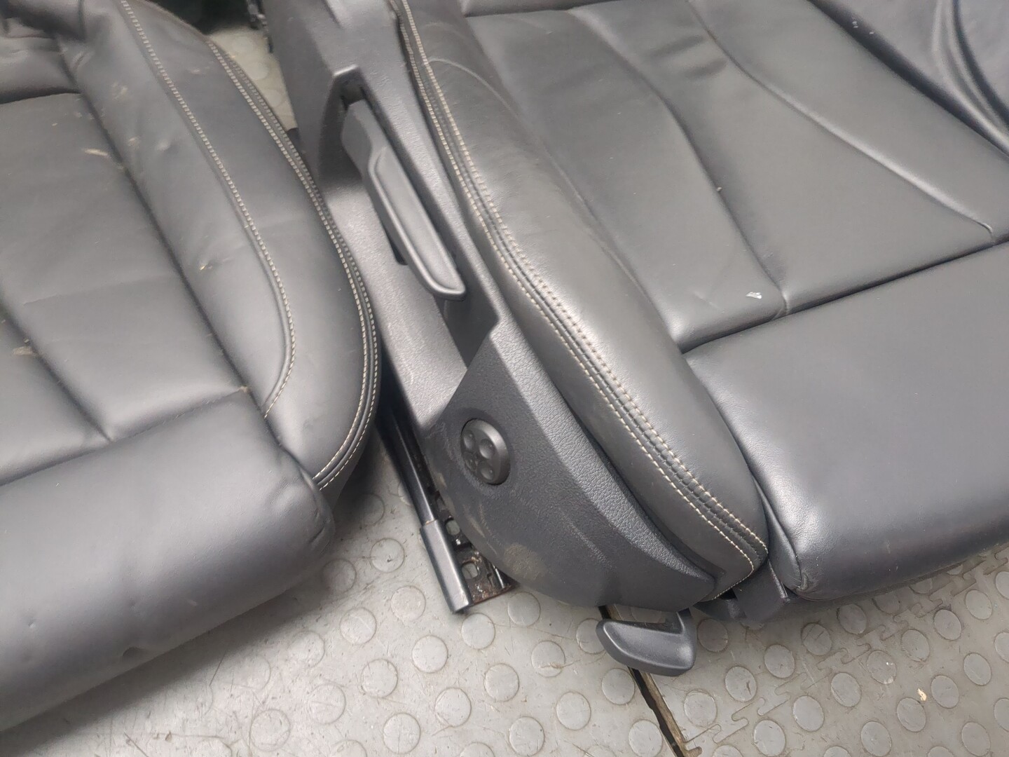 Сиденья комплект