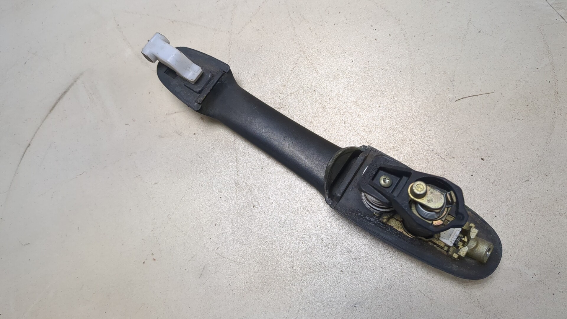 Ручка двери наружная