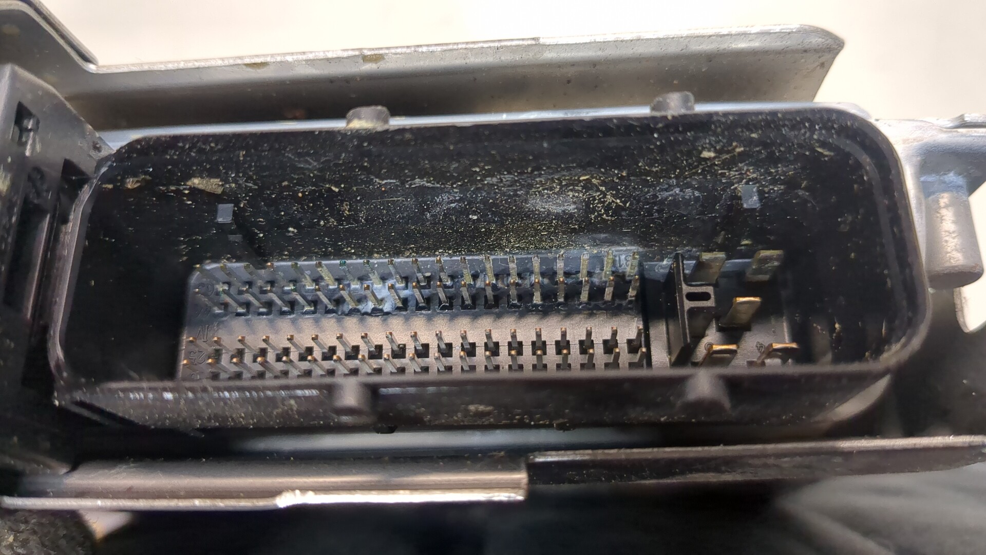 Блок управления двигателем