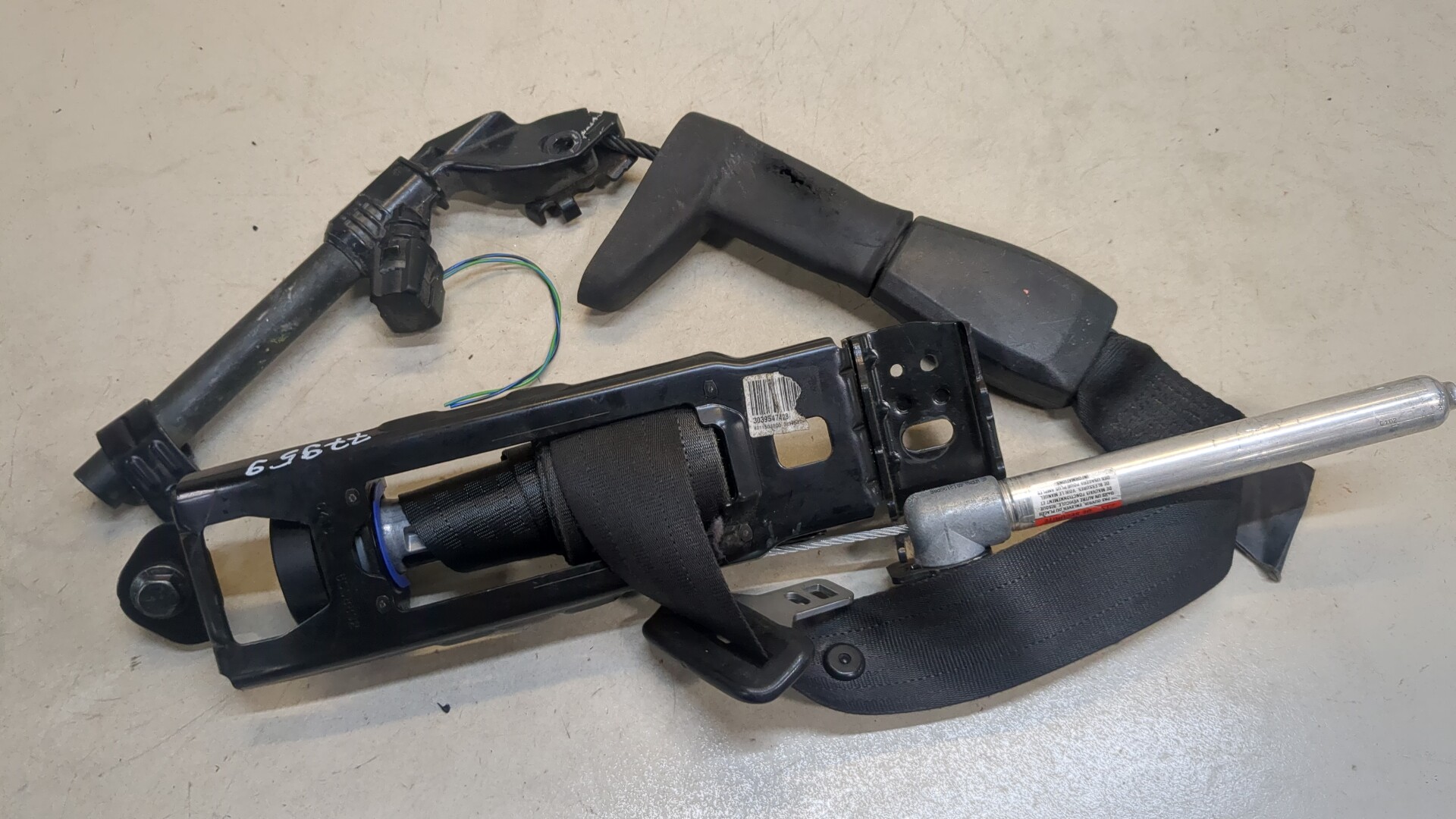 Ремень безопасности