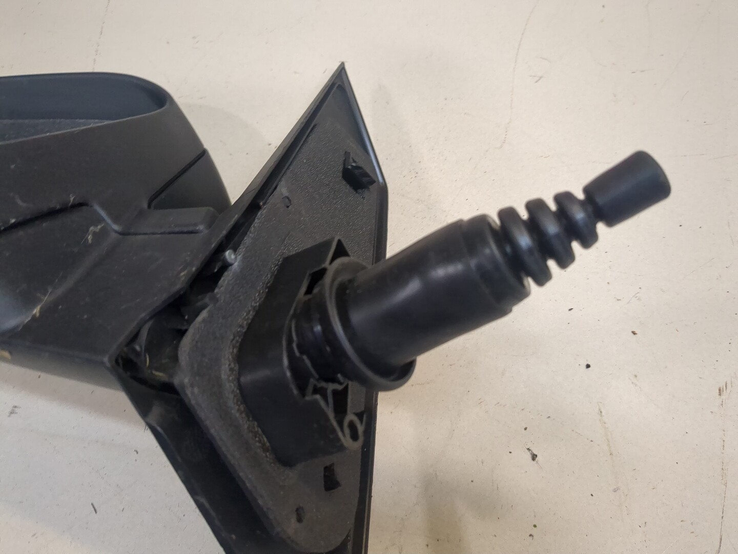 Зеркало левое электрическое