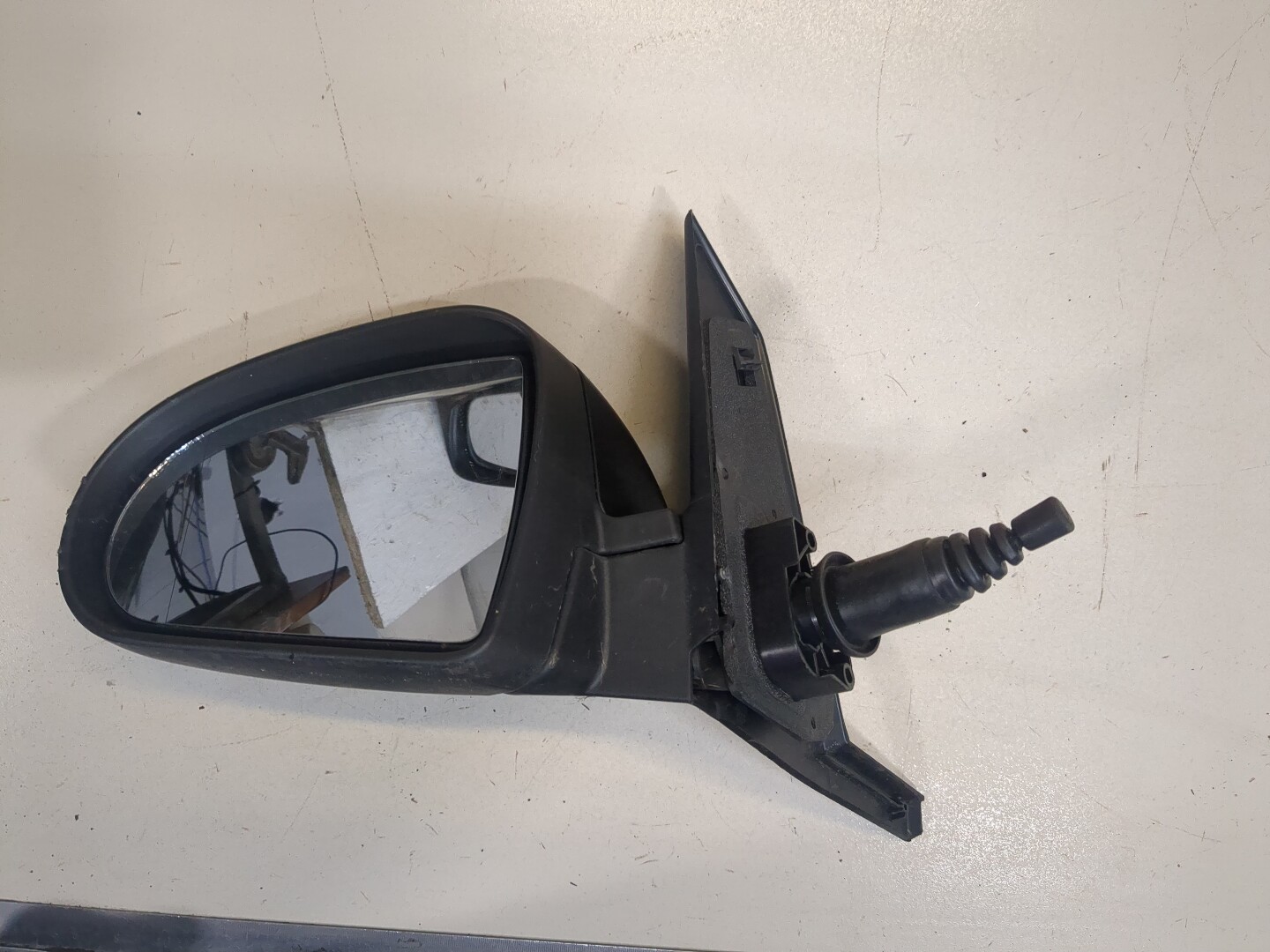 Зеркало левое электрическое