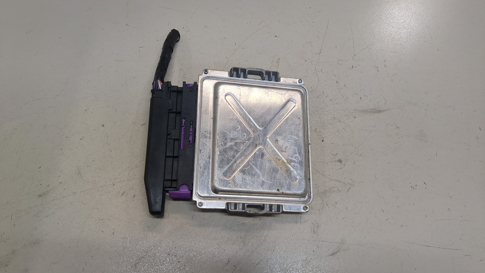 Блок управления двигателем