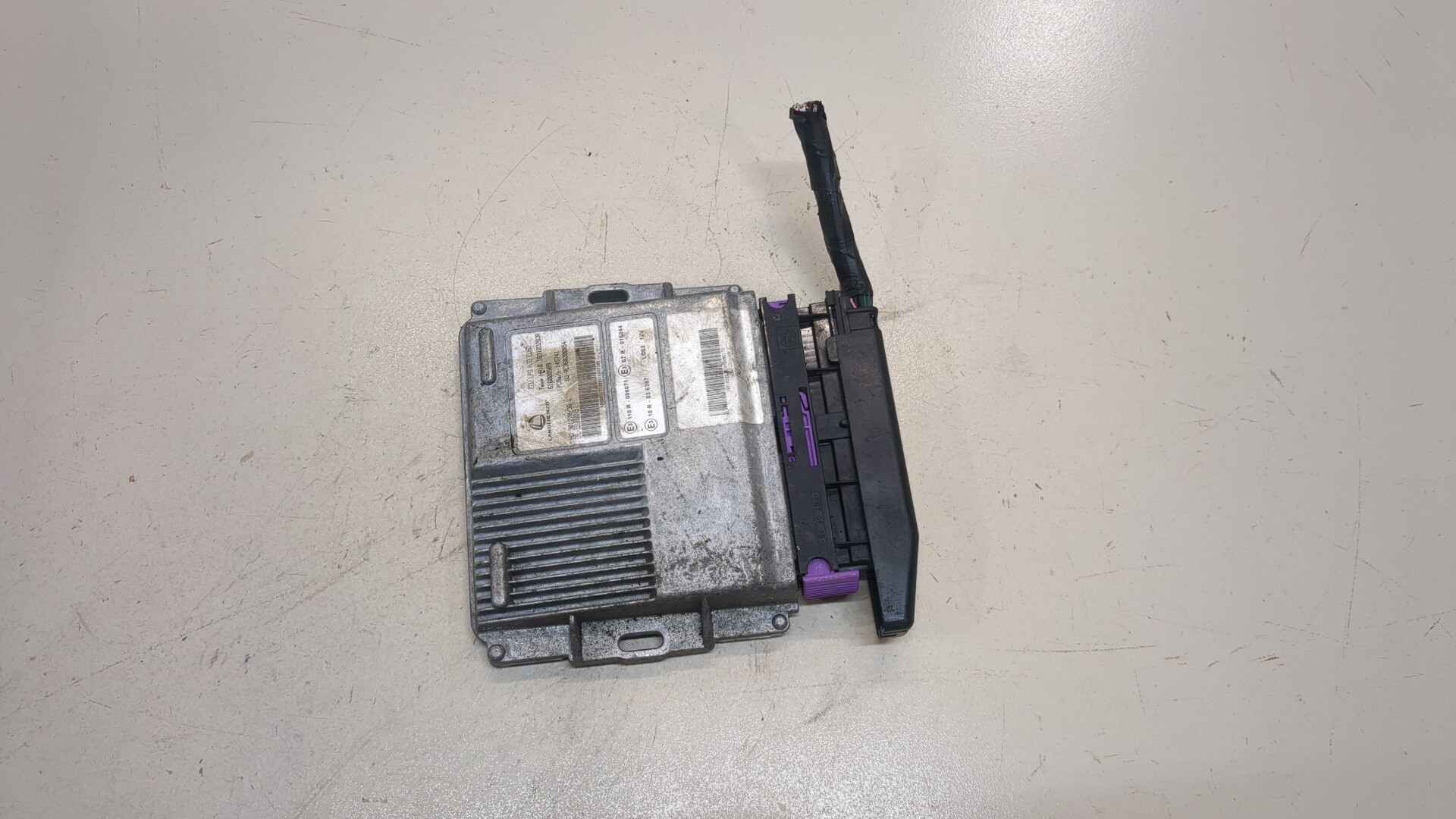 Блок управления двигателем