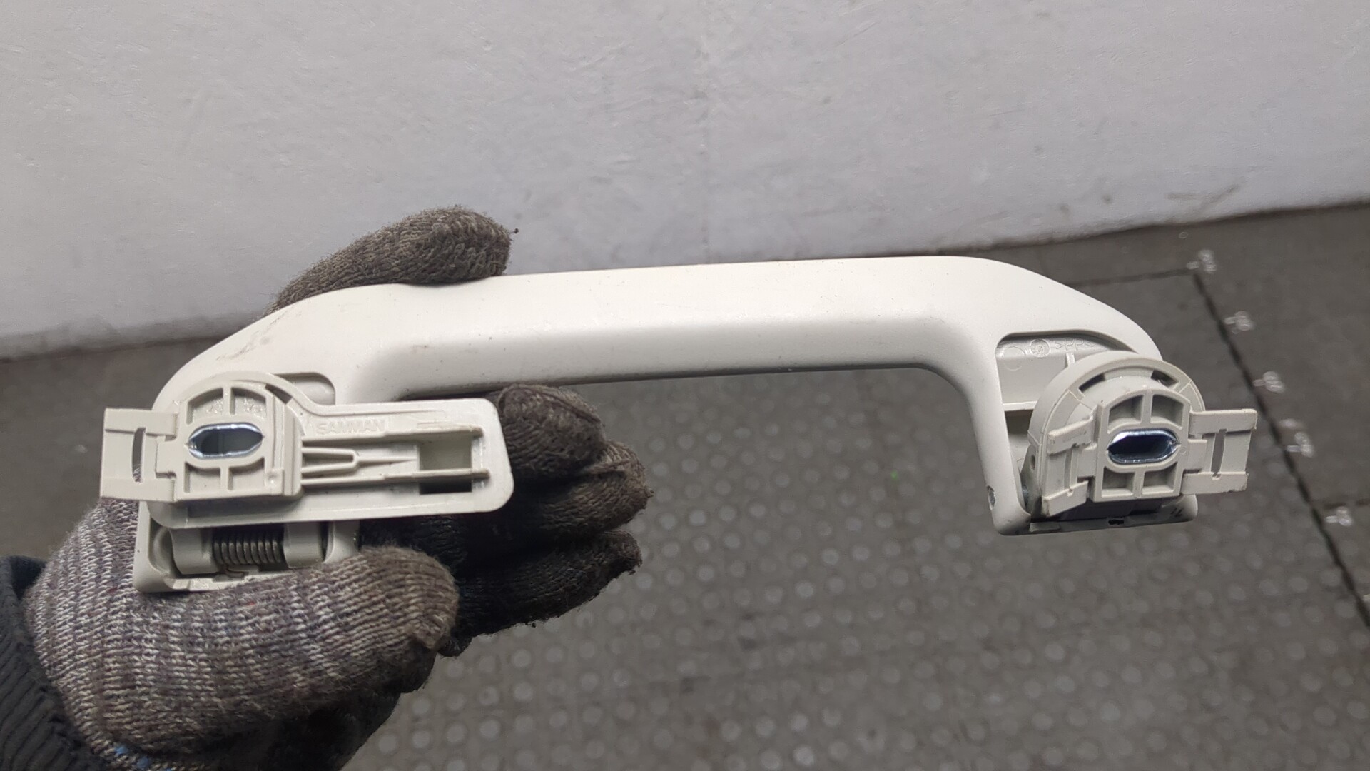 Ручка внутренняя потолочная