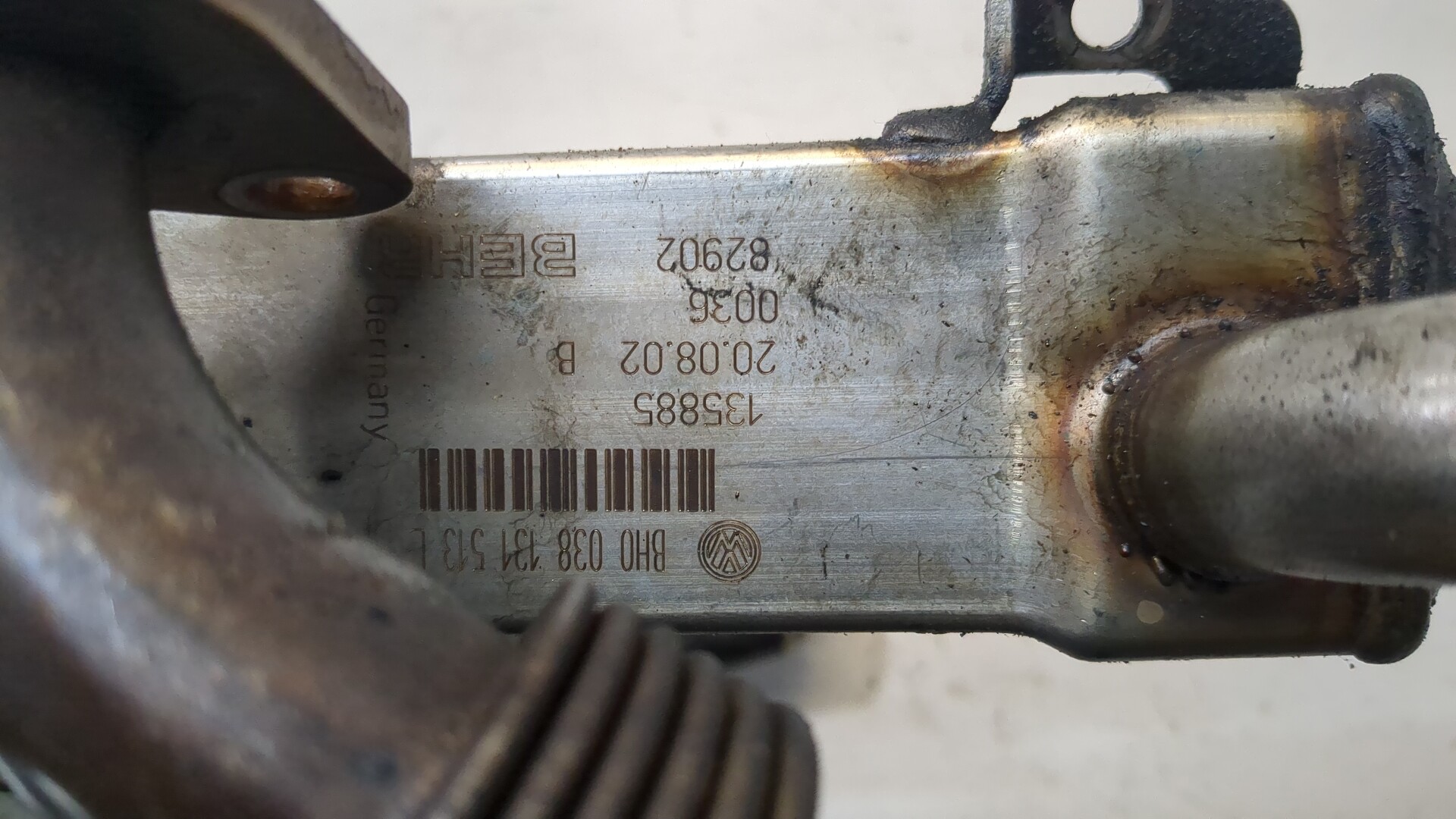 Тройник вентиляции картерных газов