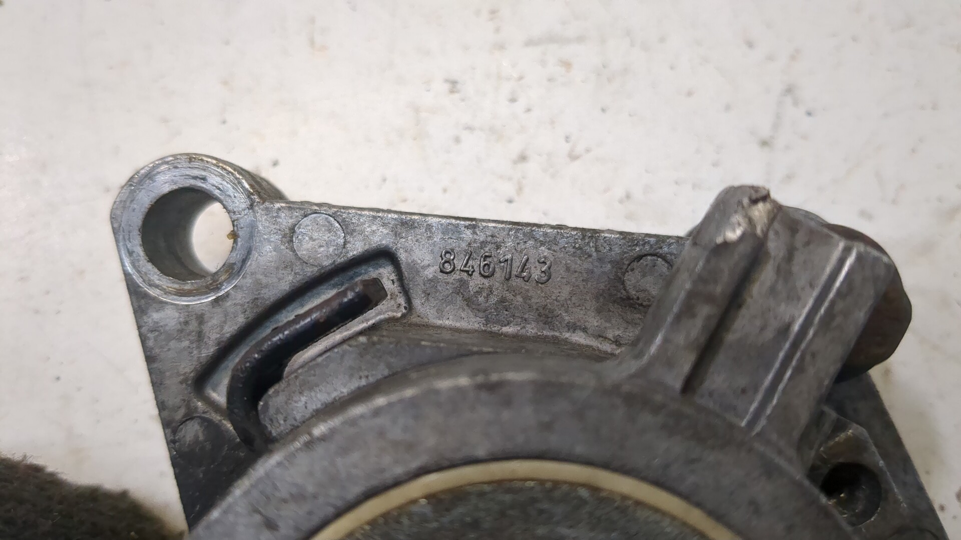 Натяжитель ремня