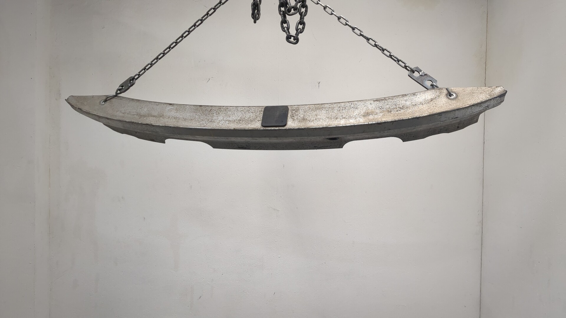 Усилитель заднего бампера