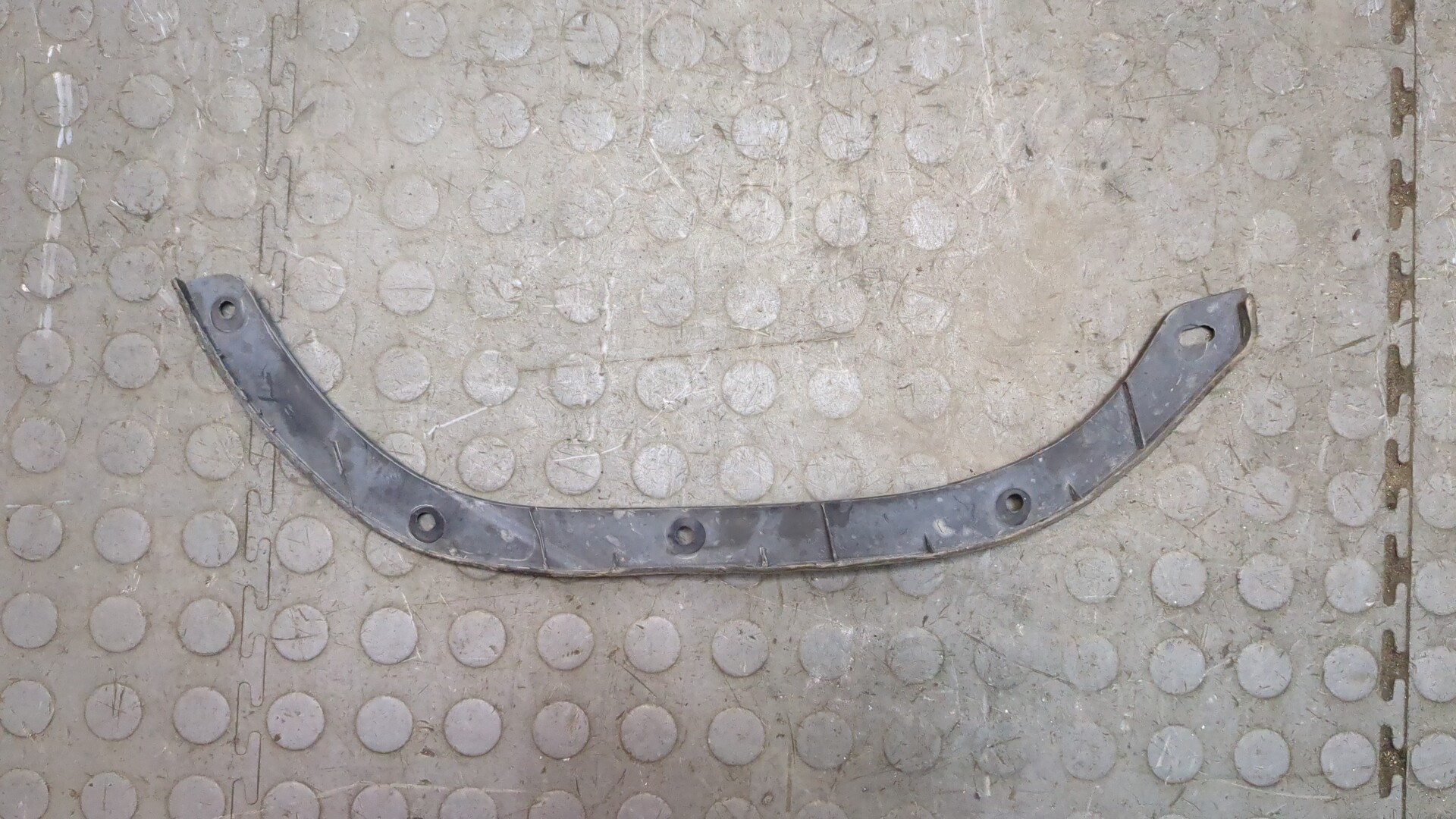 Накладка (кузов наружные)