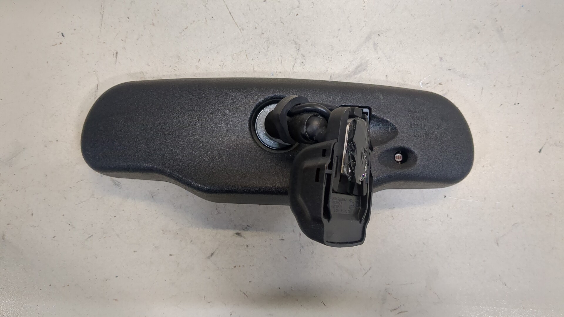 Зеркало заднего вида