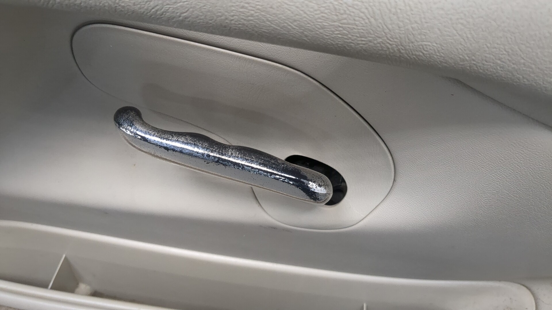 Дверь передняя правая