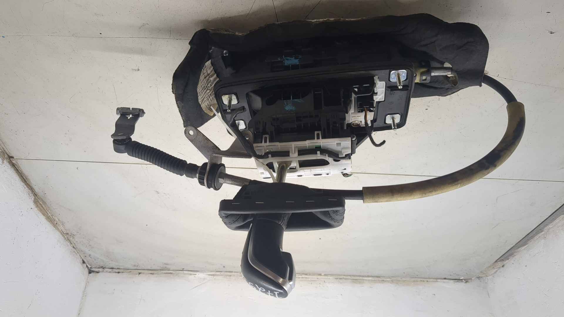 Кулиса МКПП / АКПП