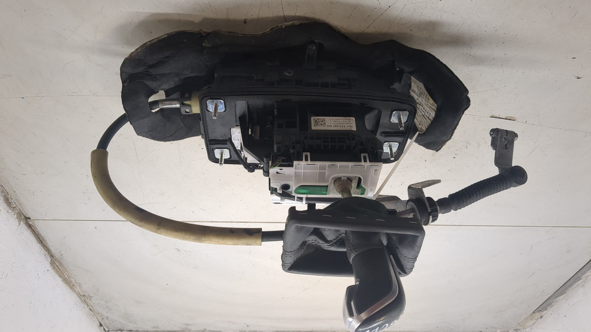 Кулиса МКПП / АКПП