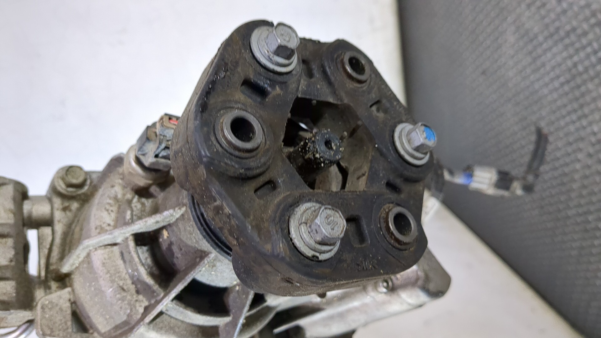 Редуктор заднего моста