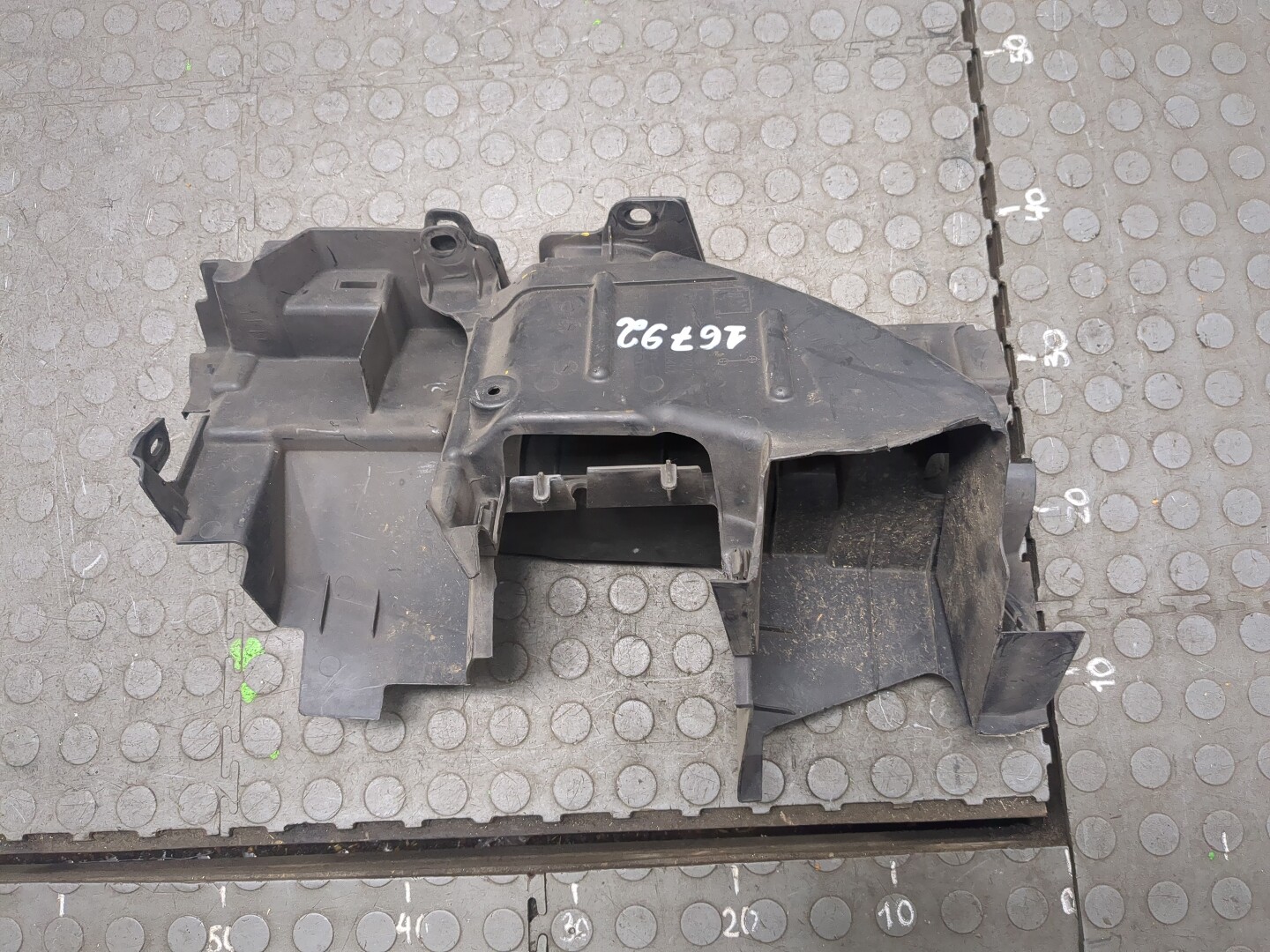 Воздухозаборник (внутри)