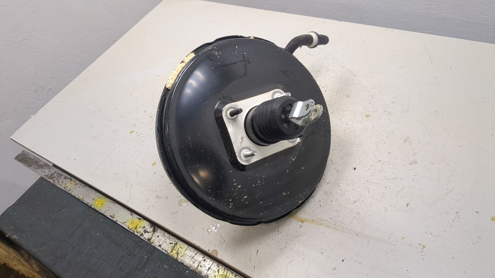 Цилиндр тормозной главный