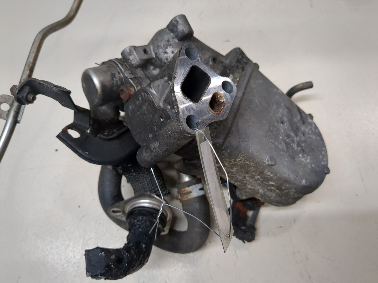 Клапан рециркуляции выхлопных газов (EGR)