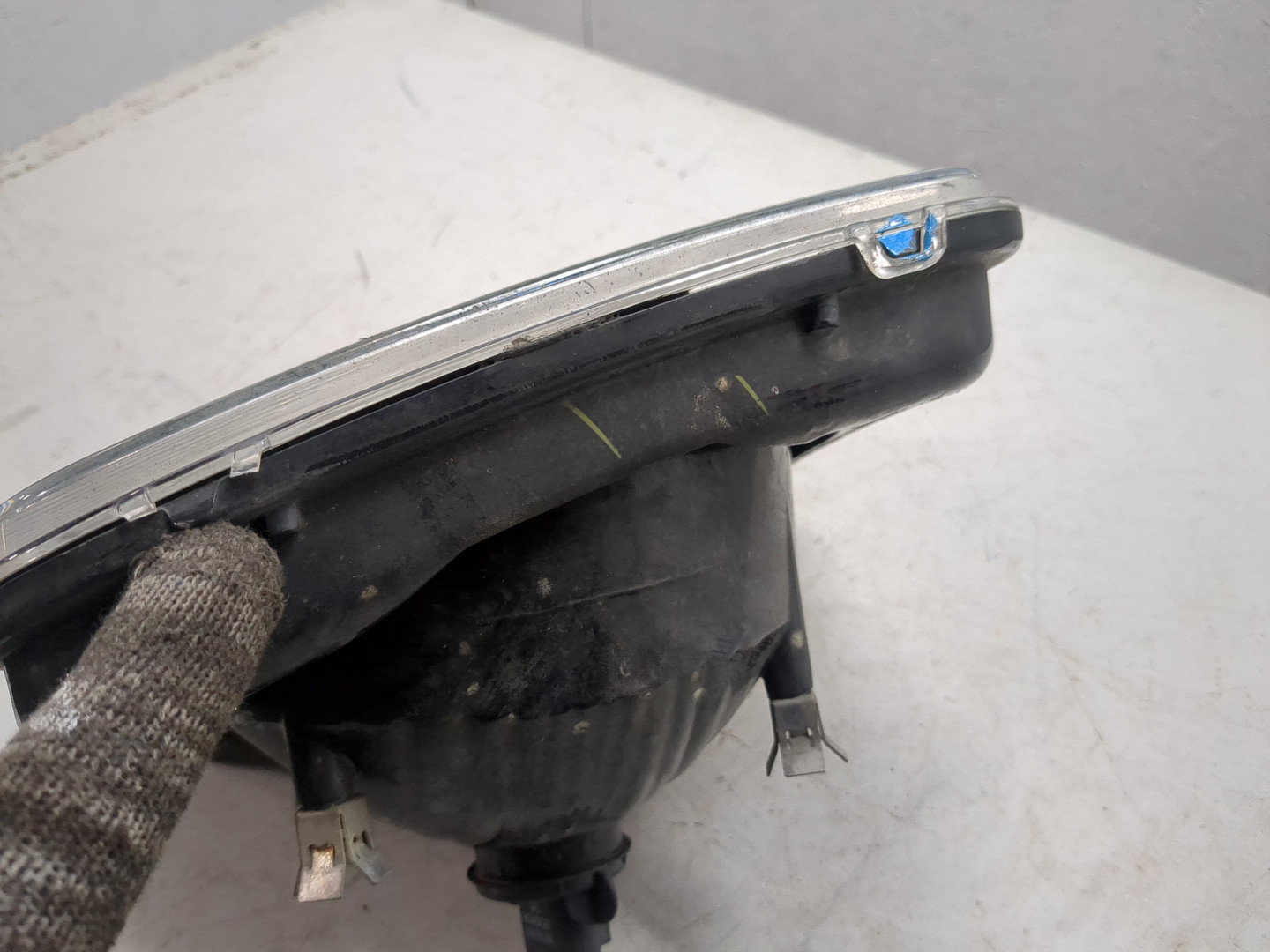 Фара правая