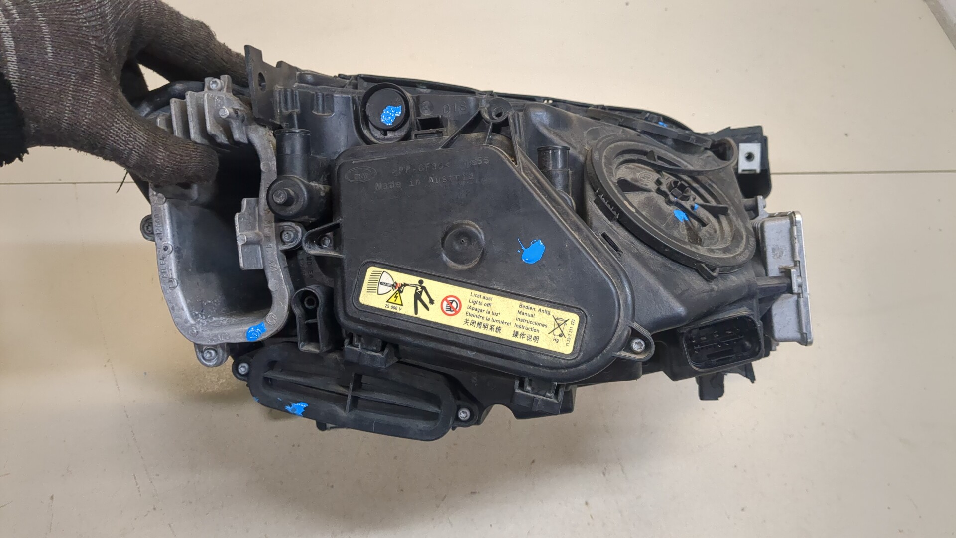 Фара правая